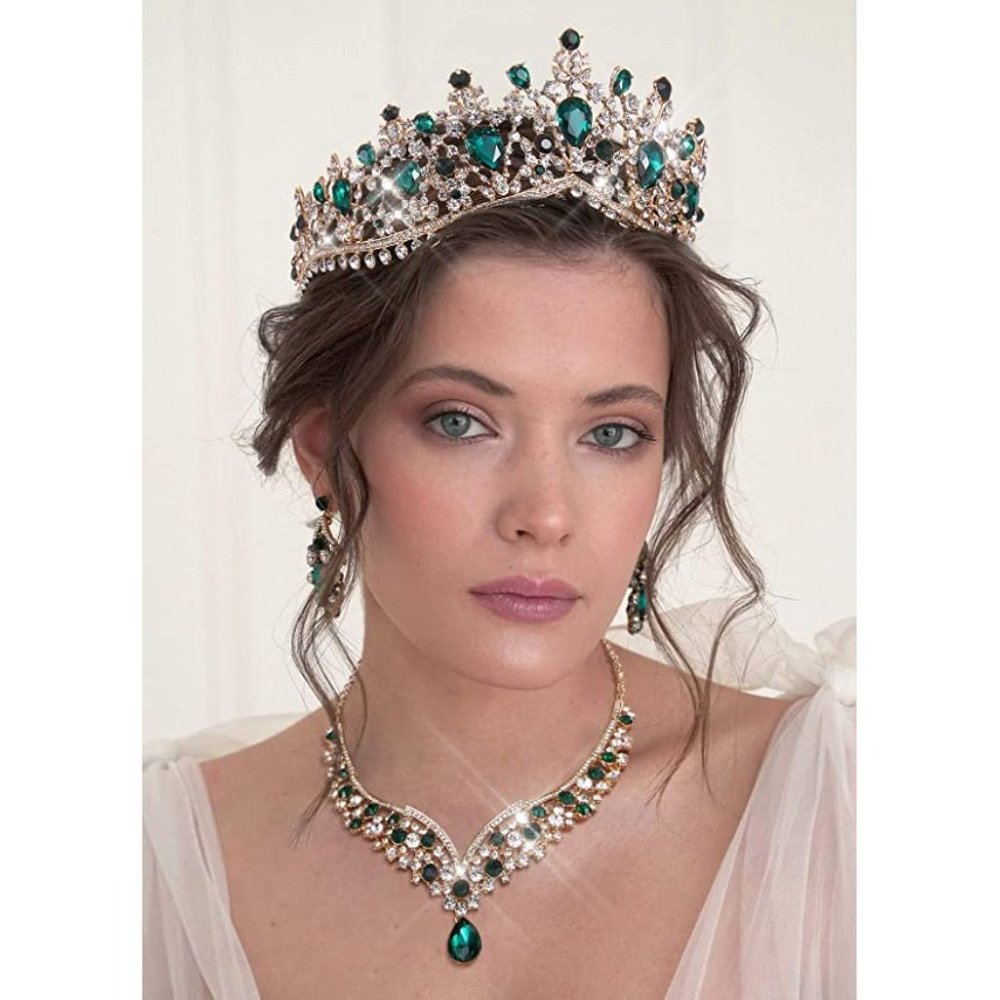 NWT Sparkling Bling Crystal Rhinestone Emerald Green Tiara Necklace Set - Picture 3 of 16